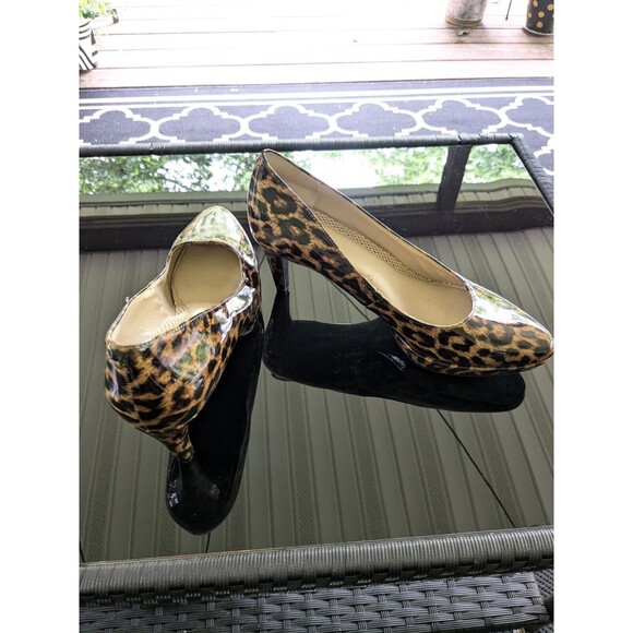 Easy Spirit AntiGravity Heels Womens Size 8.5 Leopard Print Pumps Patent Leather - Picture 1 of 13